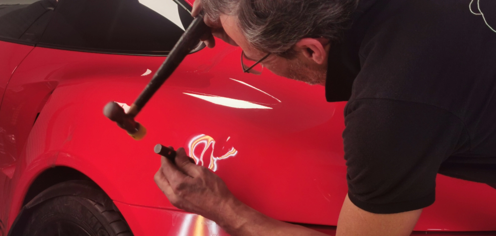 Formation d&eacute;bosselage sans peinture : le guide complet 2026 !